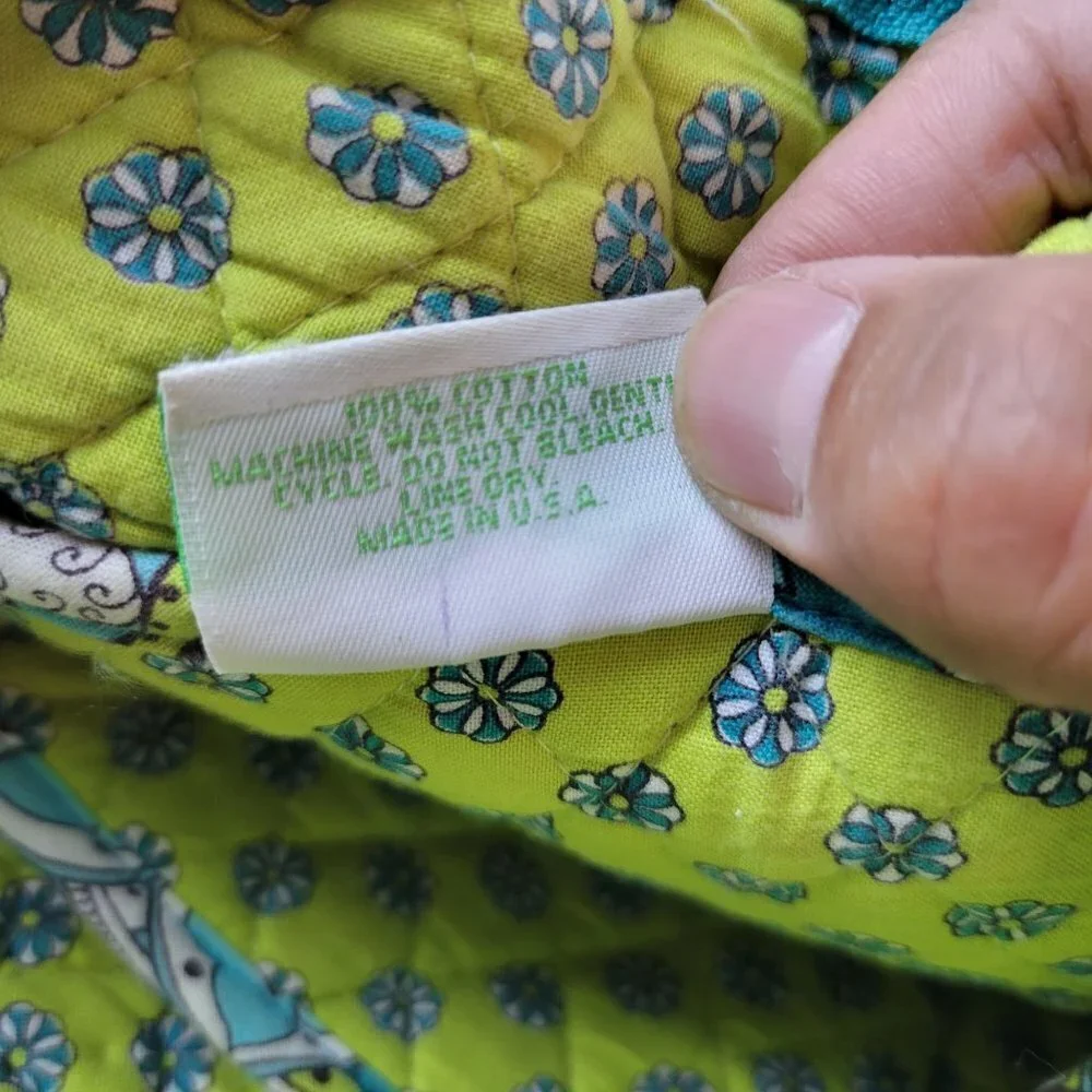 Vera Bradley Peacock Pattern Pocket Zip Lock Purse Shoulder Tote Bag Quilted
